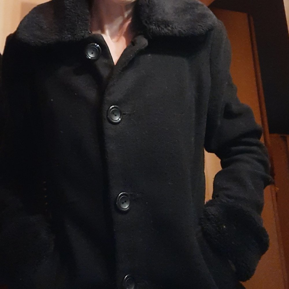 BLACK Wool, Faux Fur Trim Coat, medium